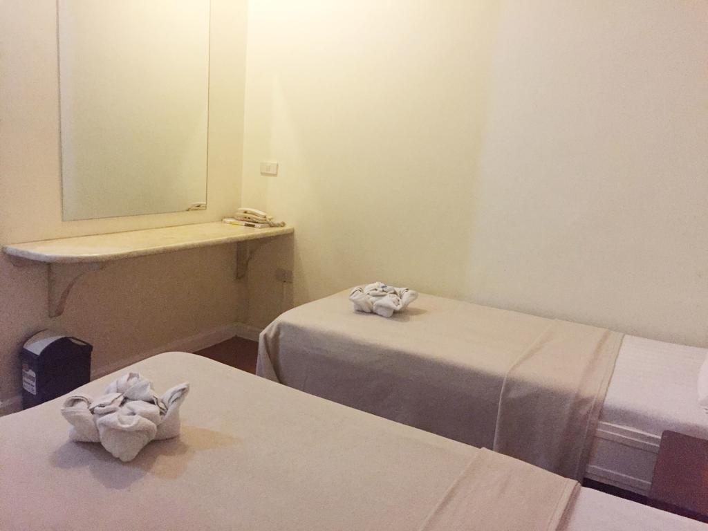 Park Hill Hotel Lapu-Lapu City Exterior foto